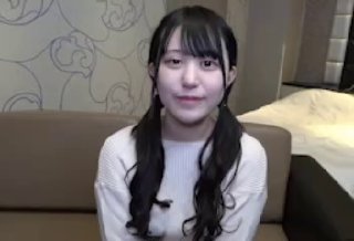 好硬你摸摸下面涨的很疼【素人援交】穿着旗袍的女子全套的服务表哥，矜持一下子被高潮打破了